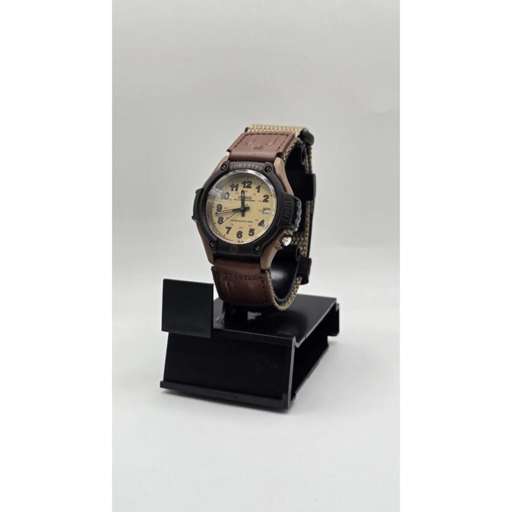 Casio Men's Forester Analog Sport Watch FT500WC-5BV Illuminator Watch Beige 100m